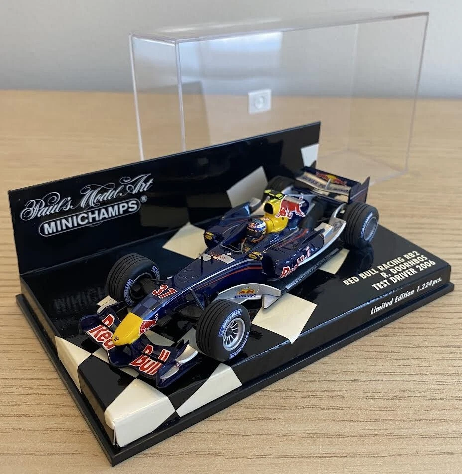 MINICHAMPS Red Bull Doornbos 1:43 Test 2006 / COLLECTION IN DESCRIPTION - Image 1 of 1