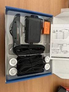 KIT 4 SENSORI DI PARCHEGGIO CON DISPLAY LED + SUONO COLORE GRIGIO - Foto 1 di 2