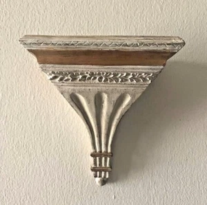 Beautiful Vintage Ornate Garland Motif Corbel Sconce Wall Shelf - Picture 1 of 8