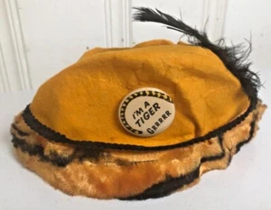 ESSO Gasoline I'm a Tiger Hat & Grrrrr Pin Put a Tiger / Can I Get in Your Tank  - Picture 1 of 6