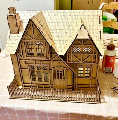 Casa de muñecas miniatura de madera modelo de construcción propia kit hágalo usted mismo (LD) ENTREGA RÁPIDA GRATUITA - Imagen 1 de 4
