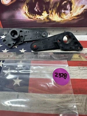 VINTAGE RC CAR  1980’s CHASSIS PARTS -PREOWNED- - Image 1 of 4