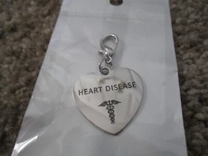 Herzförmiger Edelstahl medizinischer Ausweis Schlüsselanhänger Notfallwarnung bei Herzerkrankungen - Bild 1 von 2