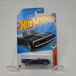 2022 Hot Wheels MUSCLE MANIA 5/10 '69 Camaro Convertible 222/250 - Foto 1 di 2