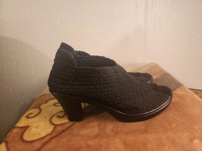 BM Bernie Mev Chesca Womens sz 38 Black Woven Pull On Peep Tor Heels #52 - Image 1 of 4