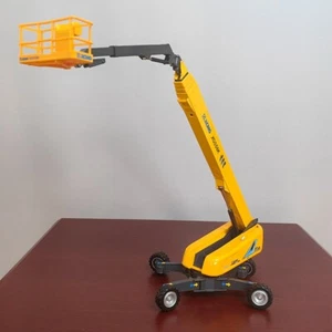 XCMG 1/35 Scale XGS58K Aerial Vehicle Diecast Car Model Collection Toy Gift - Picture 1 of 5