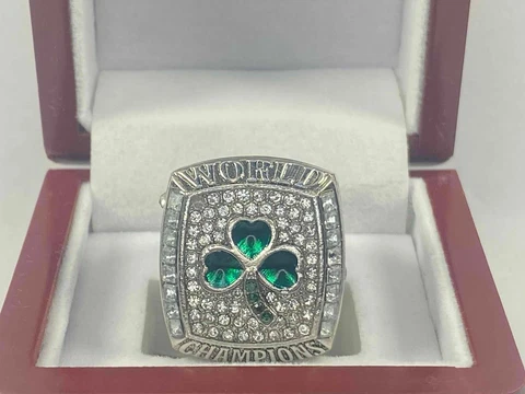 Boston Celtics Championship Ring -2008 Finals Ring - Kevin Garnett - Box Cover