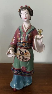 Wucai Porcelain Pottery Beautiful Women Lady With Butterfly Statue Figurine Rare - Picture 1 of 13