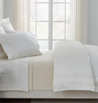 Sferra Capri King Flat Sheet & Pillowcase Pair Ivory Cotton Satten - Image 1 of 4