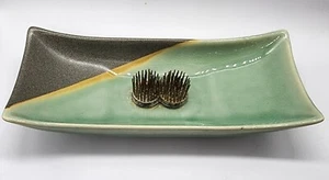 Ikebana Green Celadon Japanese Flower Pottery Tray  with 2 Metal Frogs in Middle - Picture 1 of 8