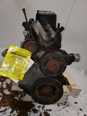 Motor 4.0L VIN S 8º dígito compatível com 00-04 WRANGLER 1360475 - Imagem 1 de 4