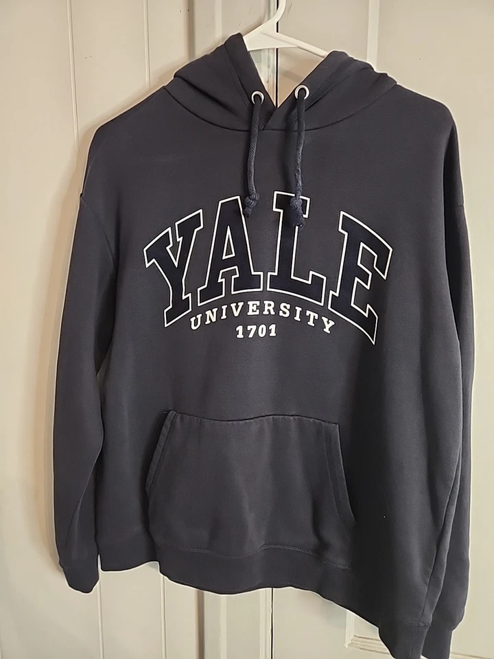 Yale University College Vintage 80s Navy Blue Wrestling Hoodie Sweatshirt - Image 1 of 3