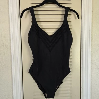 VINTAGE Bill Blass All Black Ruffle V Neck One Piece Swimsuit Sz 12 - Image 1 of 4
