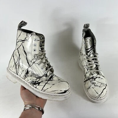 Dr. Martens 1460 Pascal Mármol Botines Mujer 6 Blanco Charol Con Cordones Foto 1 de 4
