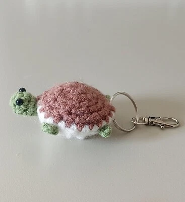 Llavero Tortuga Amigurumi Tejido Ganchillo Hecho a Mano para Regalo de Navidad @ EE. UU. Foto 1 de 4