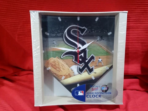 WinCraft Sport Baseball Clock - White Sox - 11" Cover