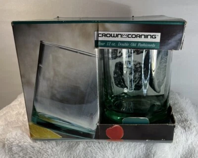 Crown Corning Corelle 12oz Gafas Verdes Antiguas Nuevas En Caja De Colección Foto 1 de 4
