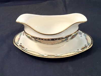 Johnson Bros Pareek England Gravy Boat con placa base adjunta botín de frutas Foto 1 de 4