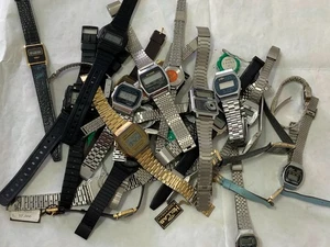 LOTTO CASIO TIQUA KESSEL SECTOR LORUS SANYO TEXAS INSTRUMENTS-RICAMBI 29 PZ . - Imagen 1 de 24