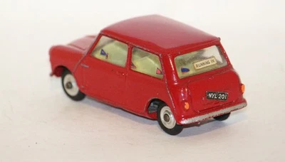 CORGY 225 AUSTIN SEVEN - Etat A - coloris rouge d'origine - Photo 1/4