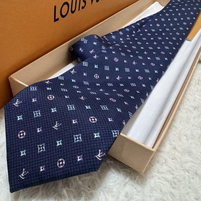 Corbata Harlo Louis Vuitton Monograma Azul Excelente Usada Foto 1 de 4