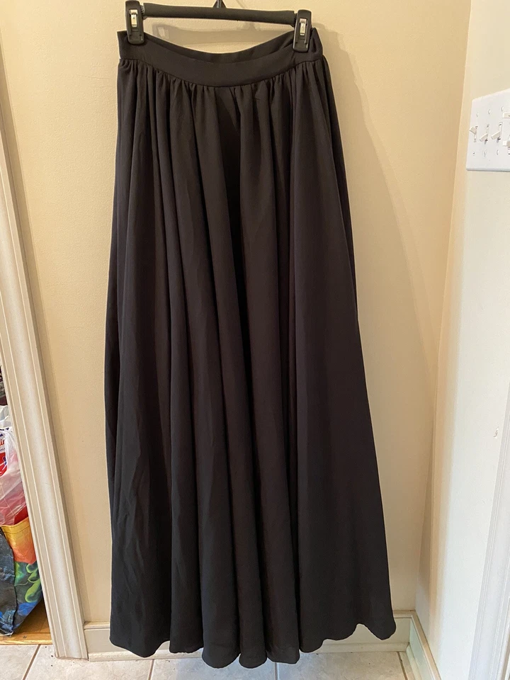 Maxi Falda Formal Fame & Partners Mujer Negra En Capas Talla 6 ¡Dramática! Foto 1 de 4