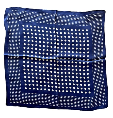 Bufanda 12momme 21"x21" azul blanco estampado de lunares pura morera seda satinada 53X53cm5-132 Foto 1 de 4