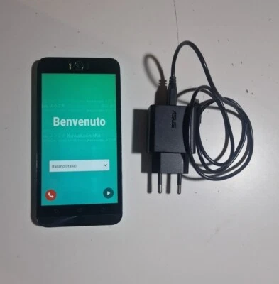 cellulare android usato Asus Zenfone 2 selfie, colore acqua - Immagine 1 di 4