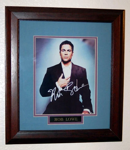 ROB LOWE WEST WING AUTHENTIC AUTOGRAPHED FRAMED & DOUBLE MATTED 8X10 PHOTO W/COA Cover