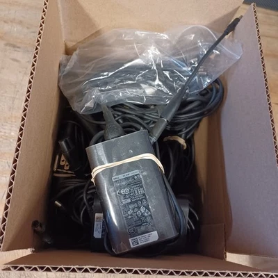 Lote de 10 adaptadores de fonte de alimentação Dell 65W 19.5V 3.34A ponta grande com adaptador de ponta pequena - Imagem 1 de 4