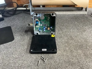 KUKA RDW2 Control Board 71-051-220 x31 x32 Enclosure - Picture 1 of 13