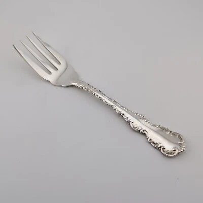 Tenedor de ensalada de plata esterlina Birks Louis XV - 6" - sin monograma Foto 1 de 3