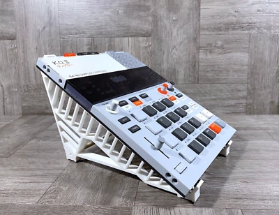 Soporte 30º para Ingeniería Adolescente EP-133 K.O. II / EP-1320 Medieval - DWL BLANCO Foto 1 de 4