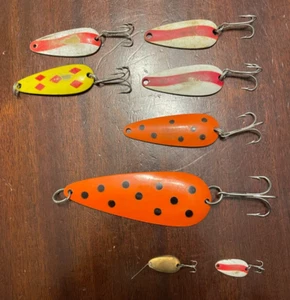 Lote de 8 cucharas de pesca vintage señuelos Len Thompson #0, #1, #2, #4, #6 - Imagen 1 de 2