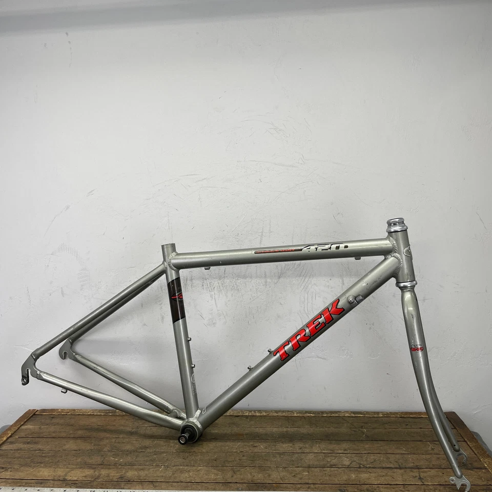 Trek 420 Frame Set 43 cm Small Road Tour Alpha Aluminum 700c 130 Vintage Bike - Image 1 of 4