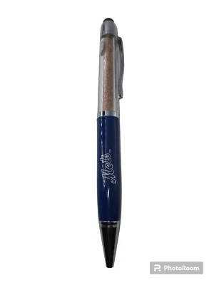 New York Mets  MLB Collector Pen With Game Used Dirt - Image 1 of 4