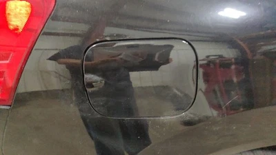 Nissan Rogue 2008-2015 tapa de llenado de combustible/gas cubierta de puerta súper negra-KH3 Foto 1 de 2