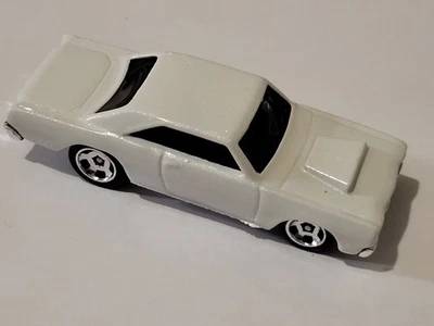 Hot Wheels obtén las imágenes que desees en este Dodge Dart 1968 personalizado hecho a pedido Foto 1 de 4