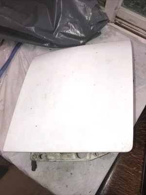 1990-1993 Eagle Talon front LH pop-up headlight assembly white U3 - Image 1 of 4