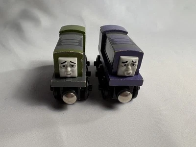 Lote de motor de tren de madera Thomas & Friends SPLATTER & DODGE  Foto 1 de 4
