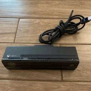 Microsoft Xbox One Kinect 1520 Camera Motion Sensor Bar TESTED & WORKING - Picture 1 of 8