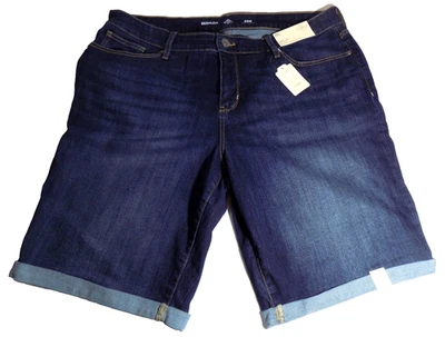 St. John's Bay Womens Size 20W Mid Rise Denim Bermuda Shorts NWT Dk Blue Plus - Image 1 of 4
