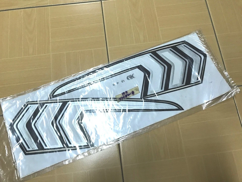 Juego de calcomanías adhesivas para tanque de combustible Kawasaki G7 G7T G7TA G7S G7SA nuevo mercado de accesorios Foto 1 de 1