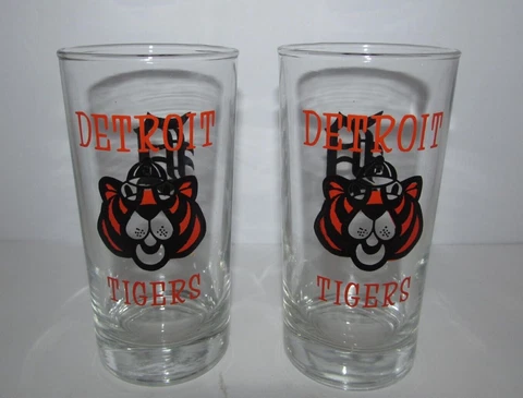 2 Detroit Tigers Baseball Logo Vintage 1968 Drinking Glasses Tumblers 5 1/2" Cover