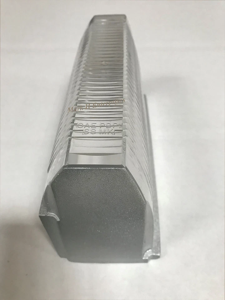 Lámpara de señal de estacionamiento Lincoln Mark III 1968-1969 lado izquierdo del conductor Foto 1 de 1