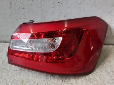 2014-2016 Kia Cadenza REAR Right Hand OUTER Tail Light Assembly OEM - Imagem 1 de 2