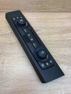 9117136 A2C53181399 USED  Climate control unit Fits for BMW 3 E90 E91 - Image 1 of 4