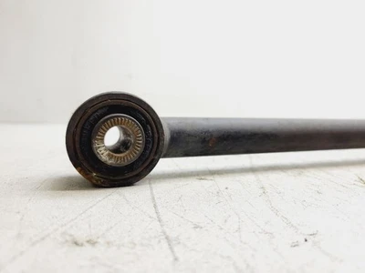 Barra de oruga trasera Ford Mustang 2005 2006 2007 2008 2009 2010 2011 2012 2013 2014 Foto 1 de 4