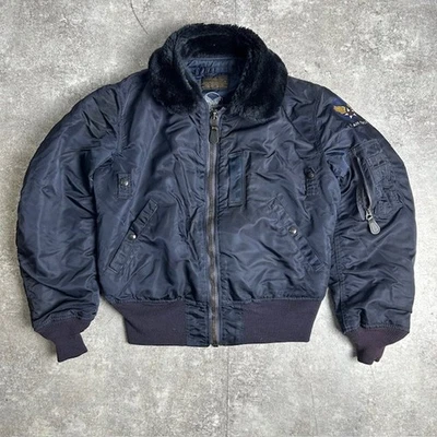 Chaqueta de Vuelo Alpha U.S.A.F B-15C Industrias Marina Hecha en Estados Unidos Foto 1 de 4