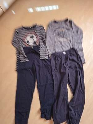 2x Schlanzug Jungen Lang Gr. 134/140 - Bild 1 von 3